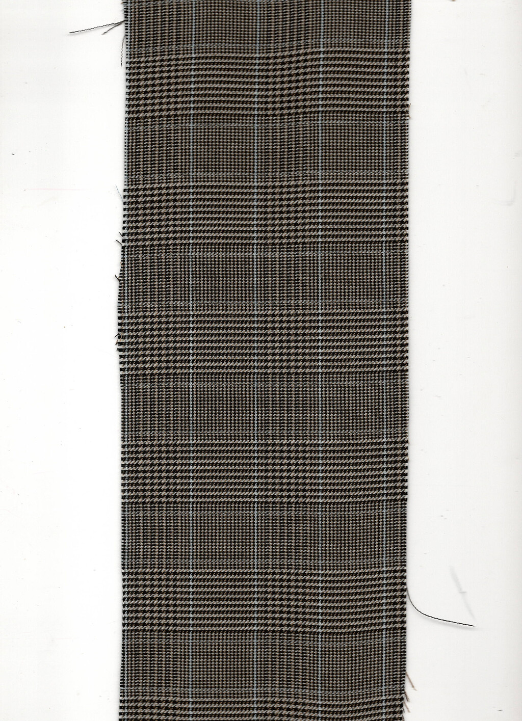 Mugler Spring-Summer 2026 - Prince of Wales checks development - © Alexandra Saby