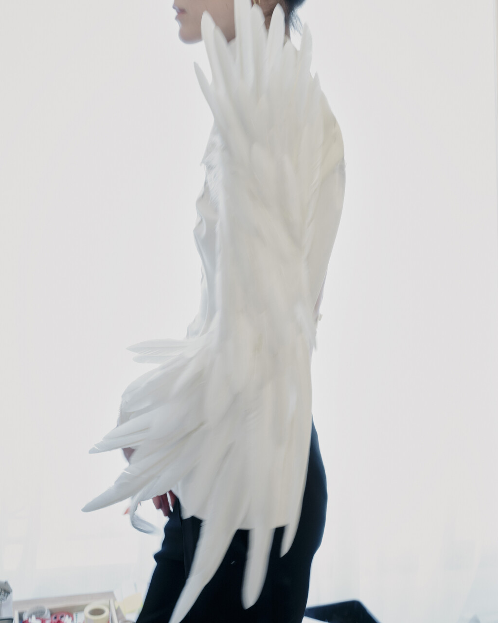 Mugler Spring-Summer 2026 - sculptural toile in collaboration with Maison Février - © Credit : Valentino Barbieri, Alexandra Saby